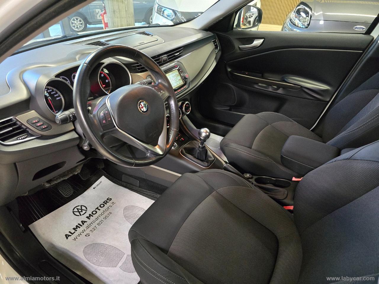 ALFA ROMEO Giulietta 1.6 JTDm-2 120 CV Distinctive