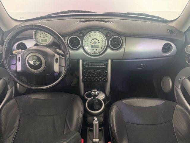 MINI Mini 1.6 16V Cooper
