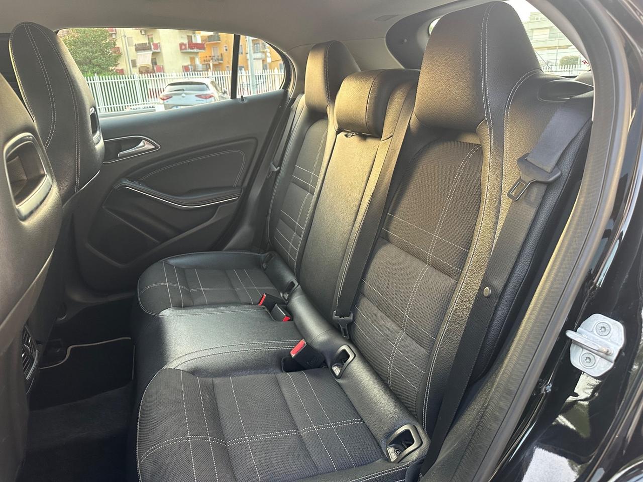 Mercedes-benz A 220 d Automatic Sport