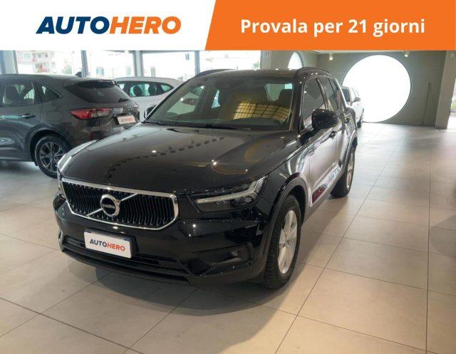 VOLVO XC40 D3 AWD Geartronic Momentum Core