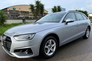 Audi A4 Avant 35 TDI/163 CV S tronic Business Advanced