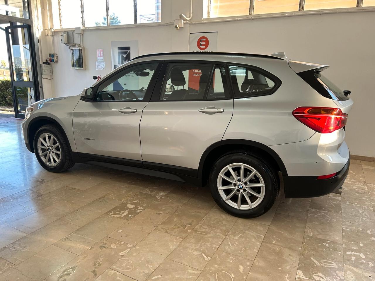 Bmw X1 sDrive18d Business