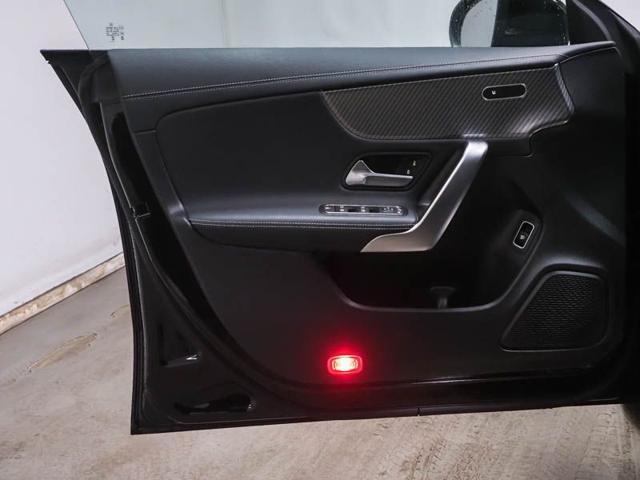 MERCEDES-BENZ CLA 180 Automatic Shooting Brake Progressive Advanced