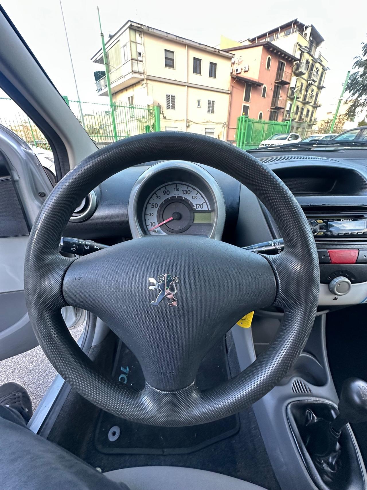 Peugeot 107 1.0 68CV 3p. Desir