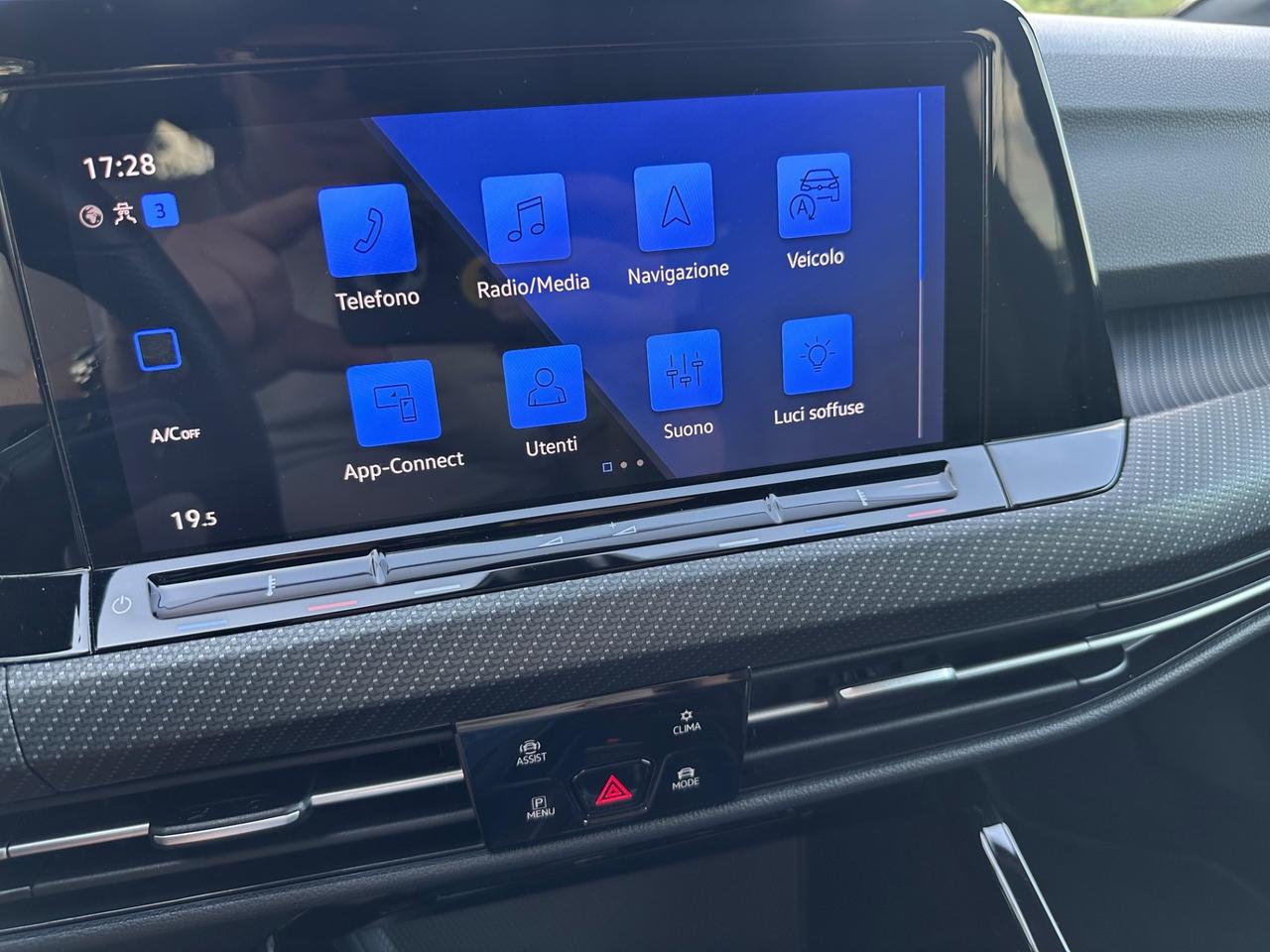 Volkswagen Golf 1.5 eTSI 150 CV EVO ACT DSG R-Line