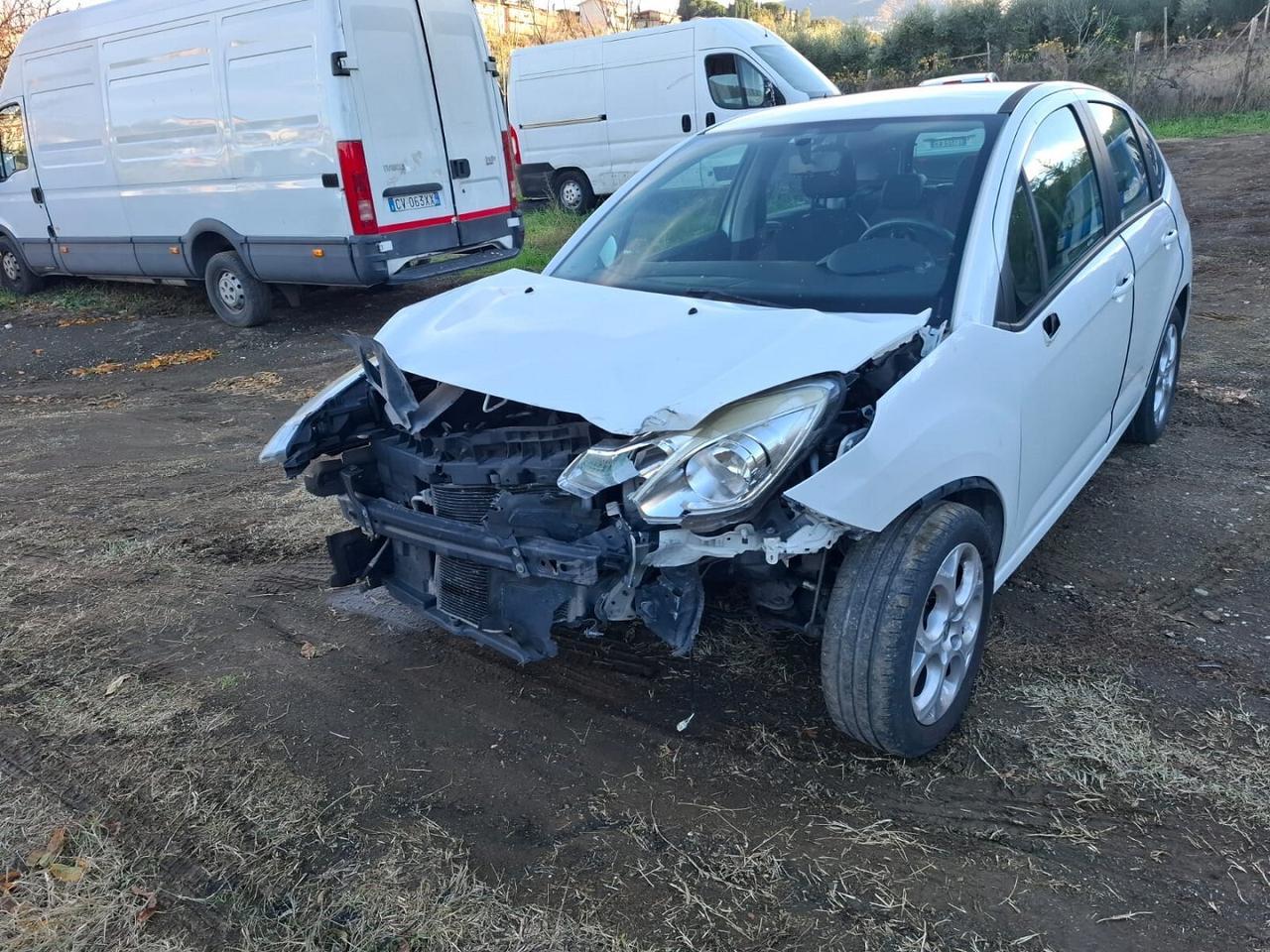 CITROEN C3 EXCLUSIVE 1.2 SINISTRATA VA IN MOTO