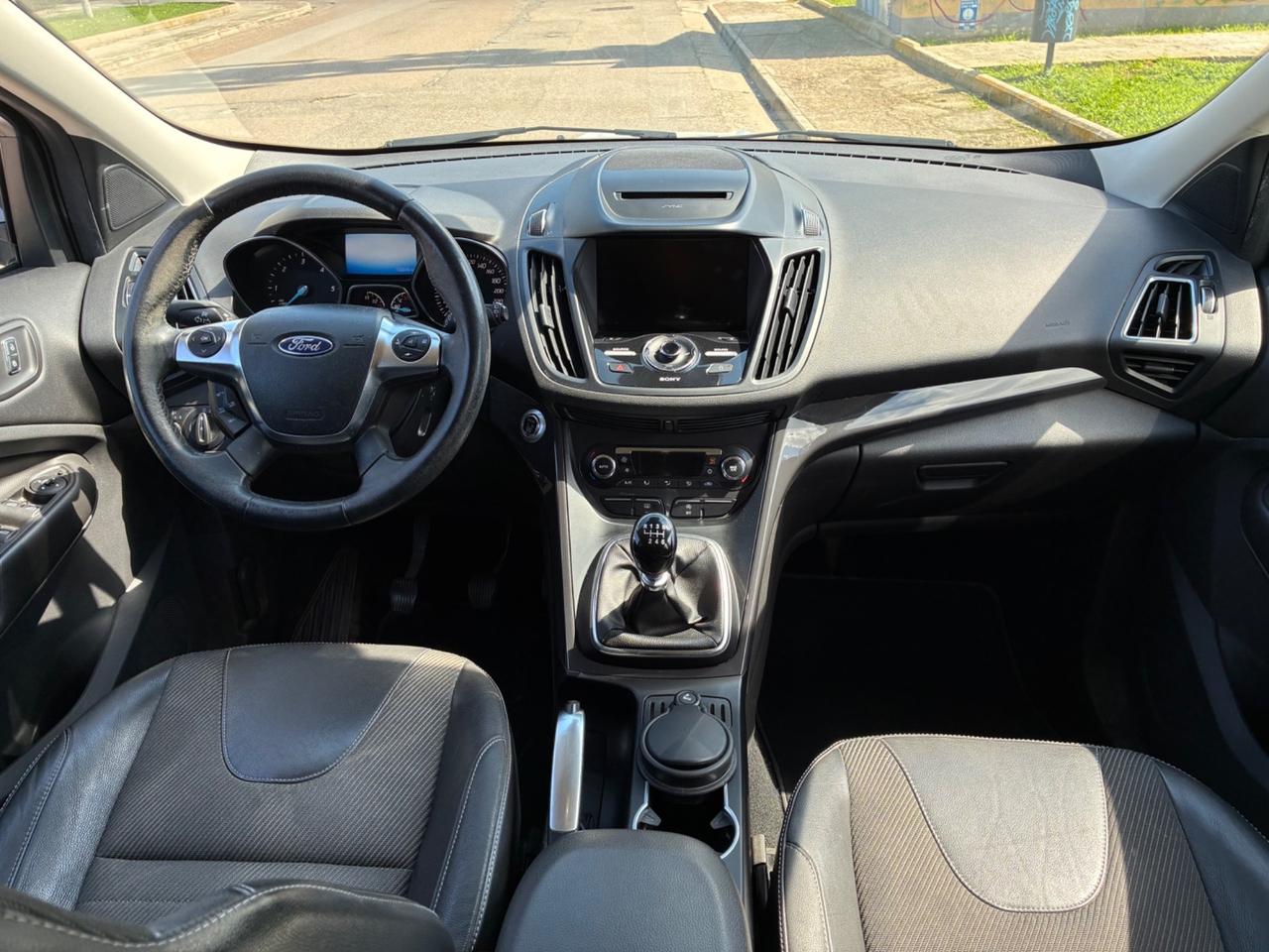 Ford Kuga 2.0 TDCI 120 CV S&S 2WD Titanium