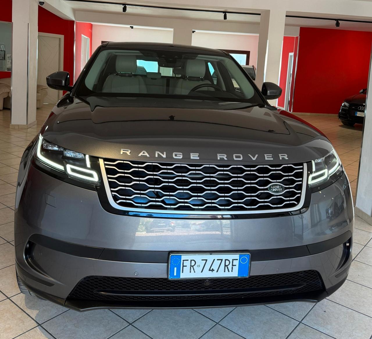 Land Rover Range Velar 2.0D I4 180 CV HSE