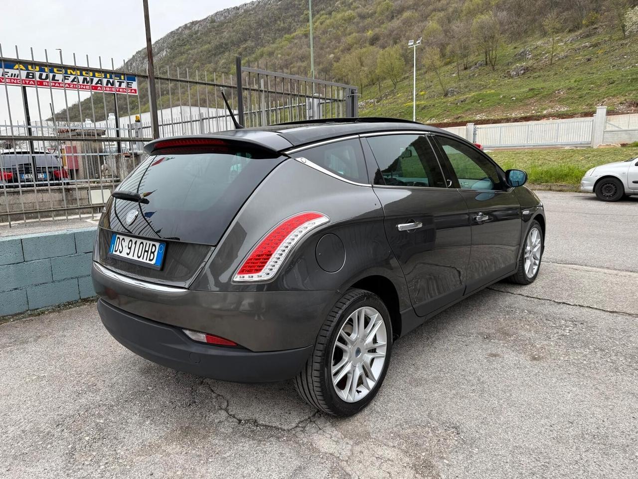 LANCIA DELTA 1400 PLATINO TETTO APRIBILE PANORAMICO