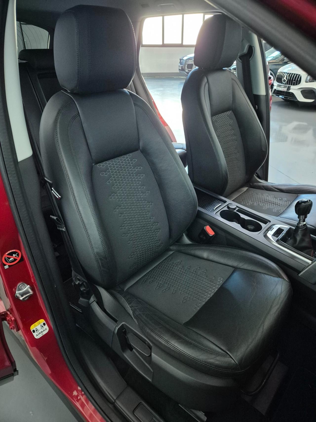 Land Rover Discovery Sport SE 4WD TD4 2.0cc 150cv Navigatore Sensori parcheggio