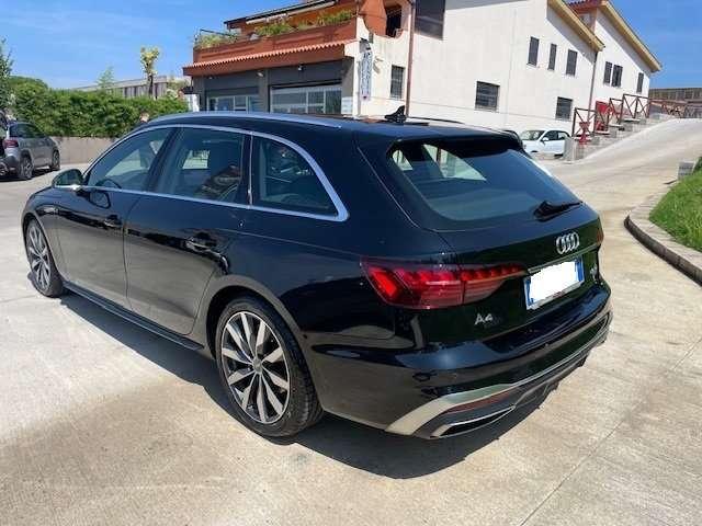 Audi A4 Avant 40 2.0 tdi S Line edition quattro 190cv aut.