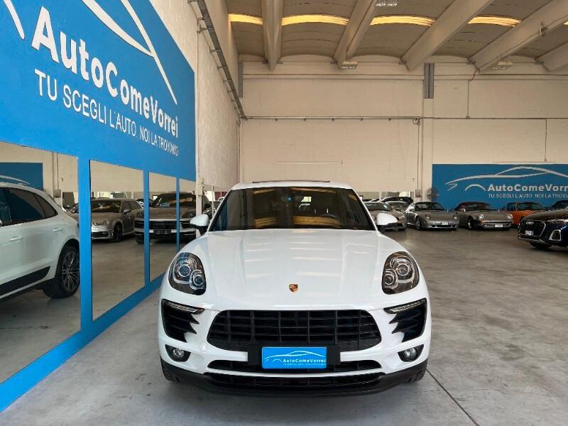 PORSCHE Macan 2.0