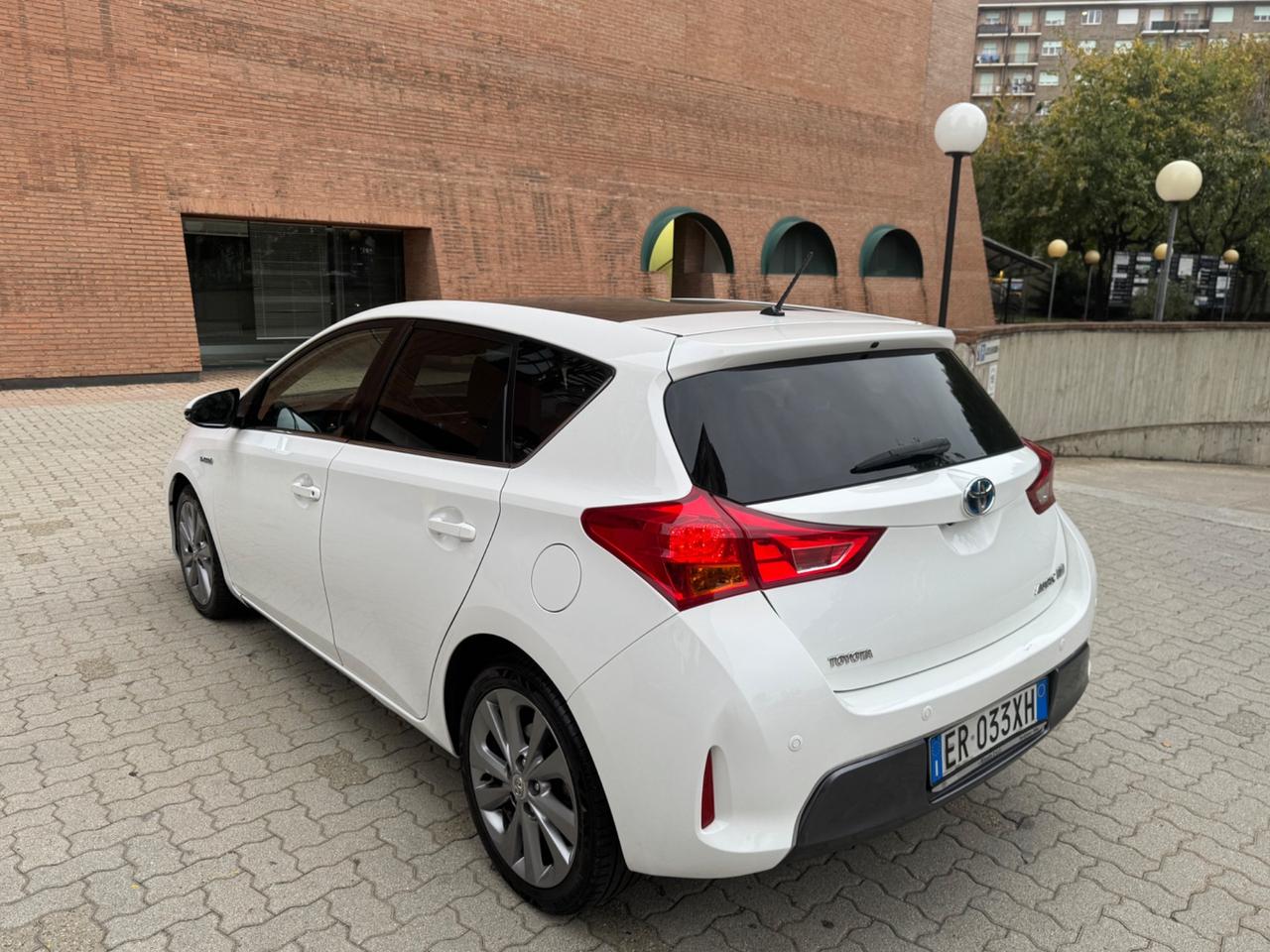 Toyota Auris 1.8 Hybrid Active Eco