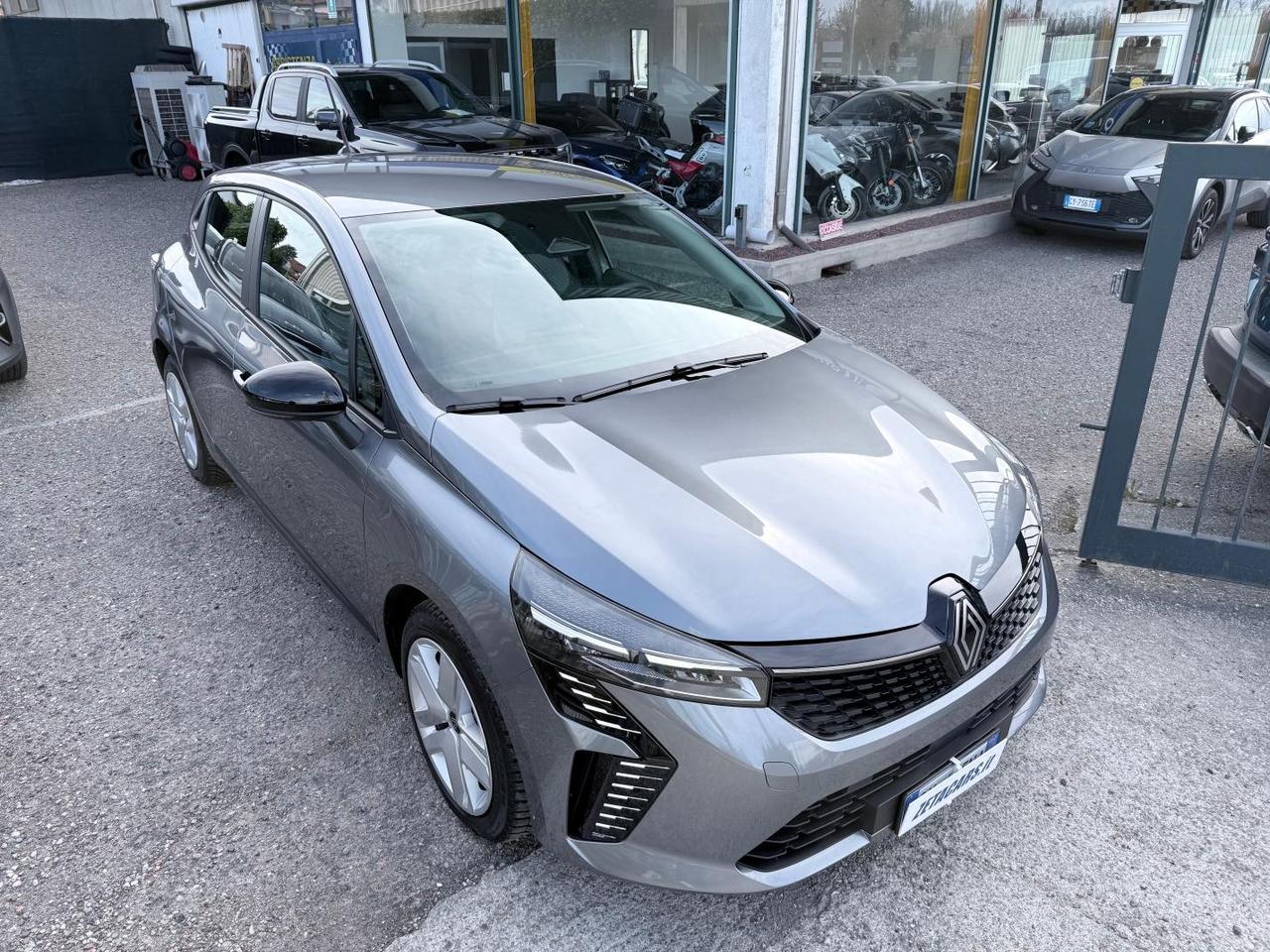 Renault Clio 1.6 E-Tech full hybrid Evolution 145cv