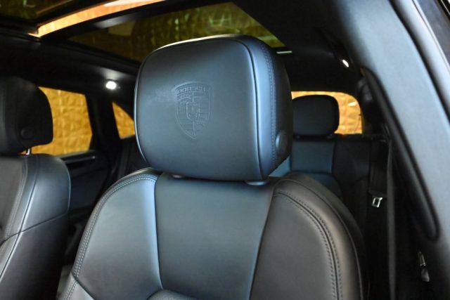 PORSCHE Macan New 2.0 PDK 265CV PCM TET.LED 21"RADAR GANCIO FULL