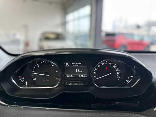 Peugeot 2008 BlueHDi 100 S&S Allure