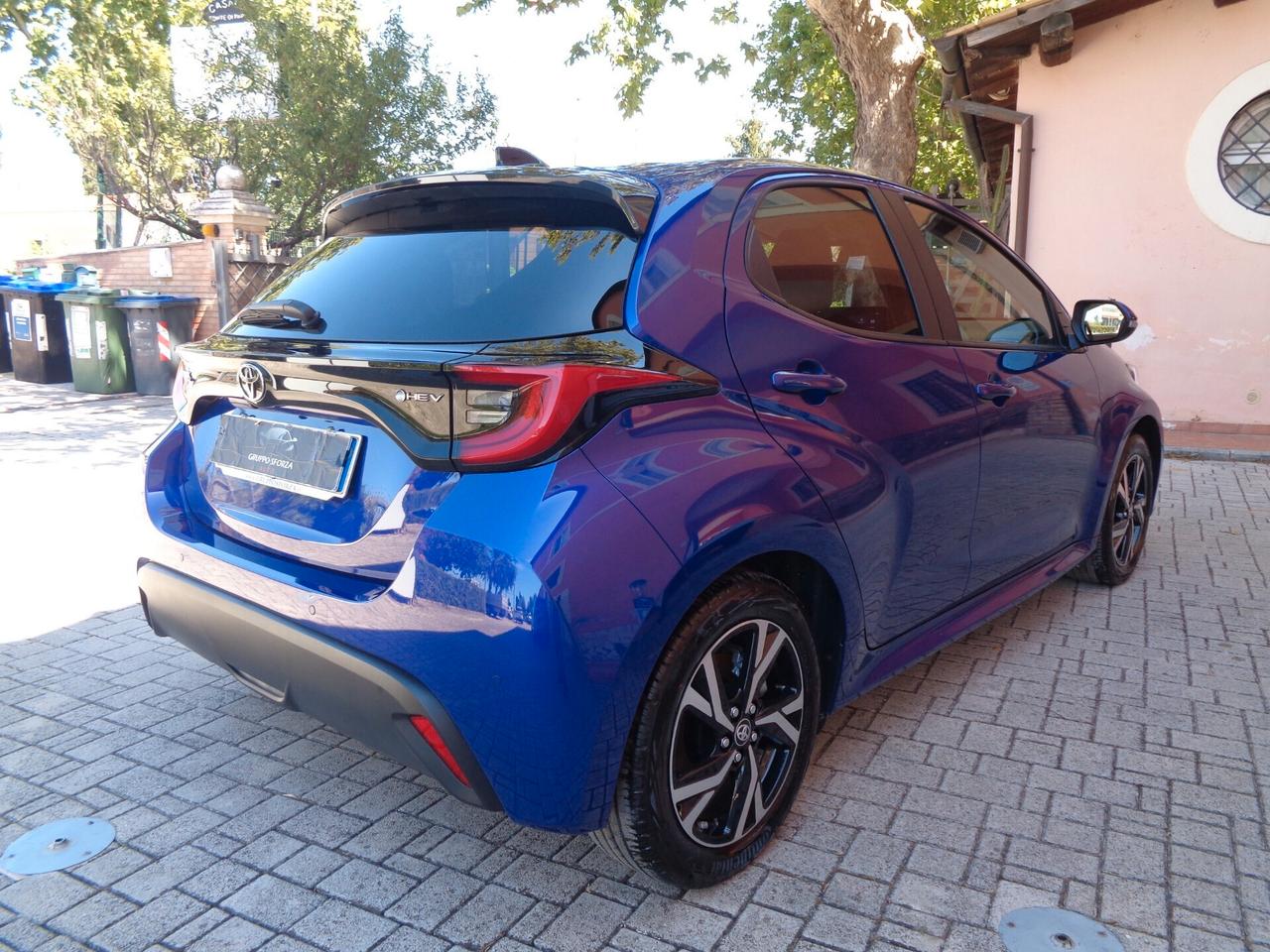 Toyota Yaris 1.5 Hybrid 5 porte Trend 7000 KM NESSUN VINCOLO DI FINANZIAMENTO