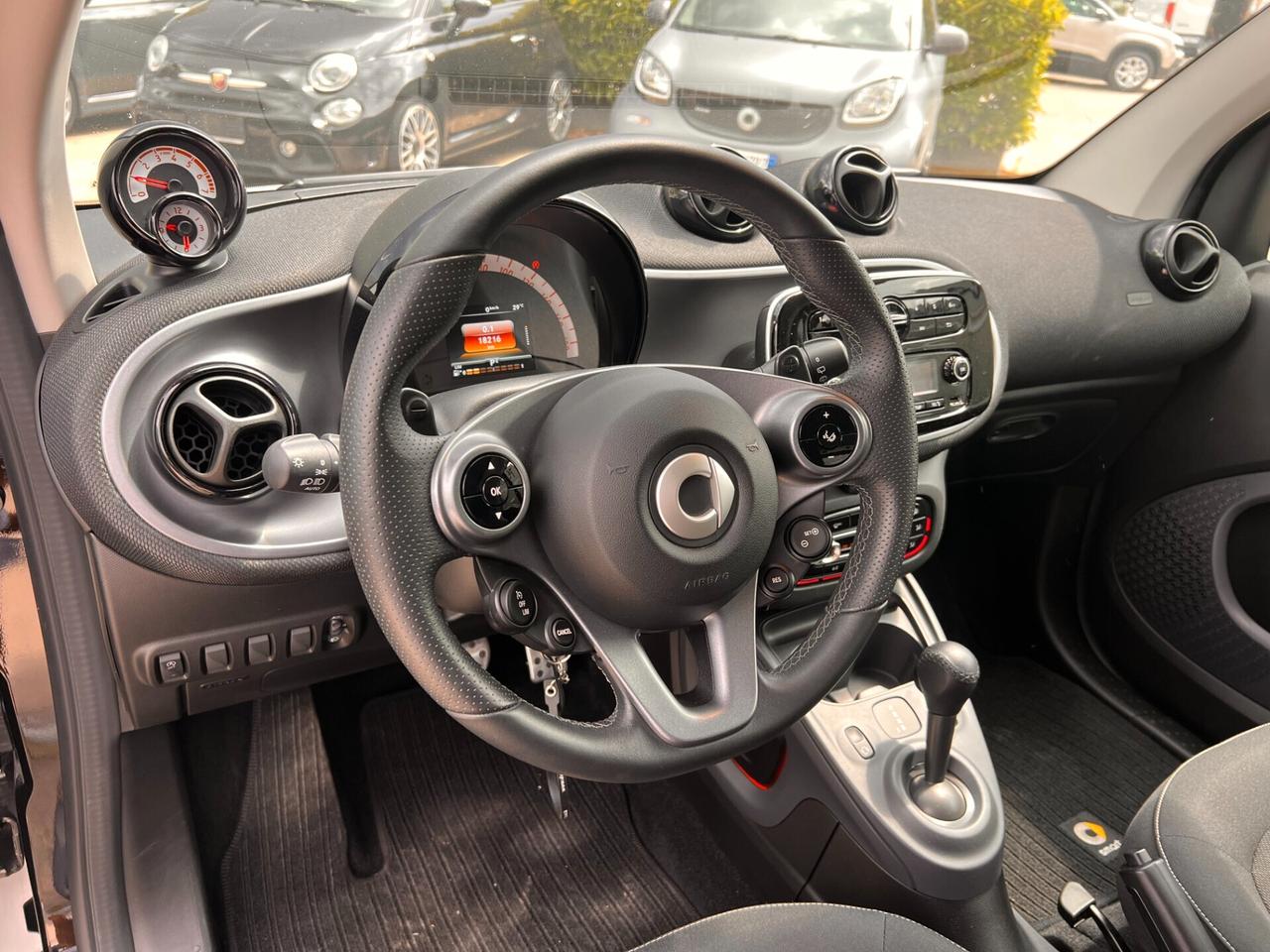 Smart ForTwo 70 1.0 Passion solo 18.000 km
