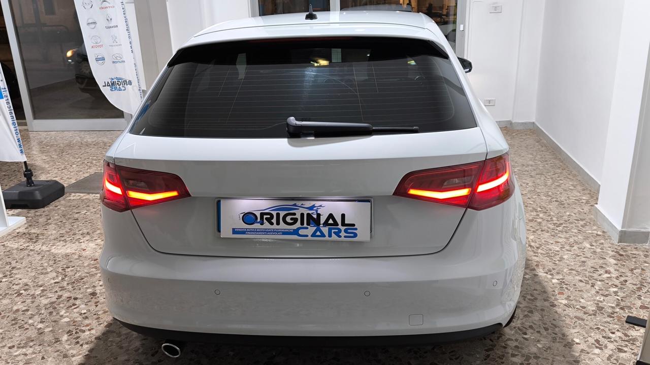 Audi A3 SPB 1.6 TDI clean diesel Business 5P