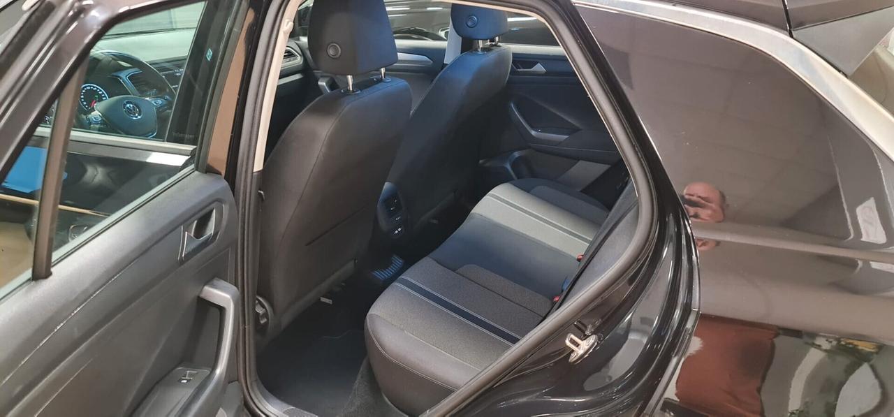 Volkswagen T-Roc 1.5 TSI ACT DSG Business BlueMotion Technology