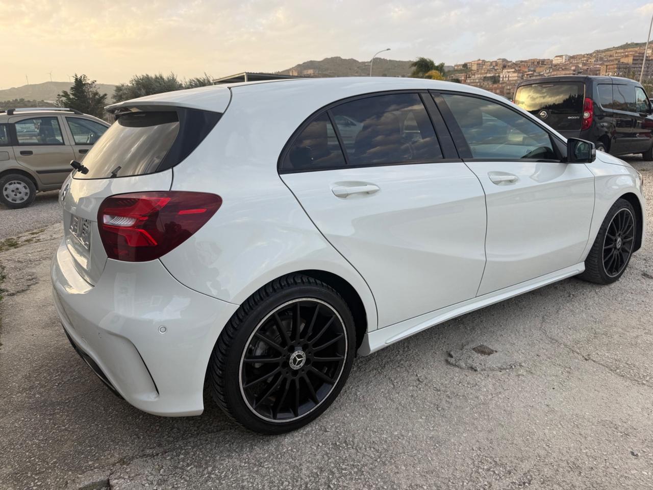 Mercedes-benz A 200 A 200 d Premium