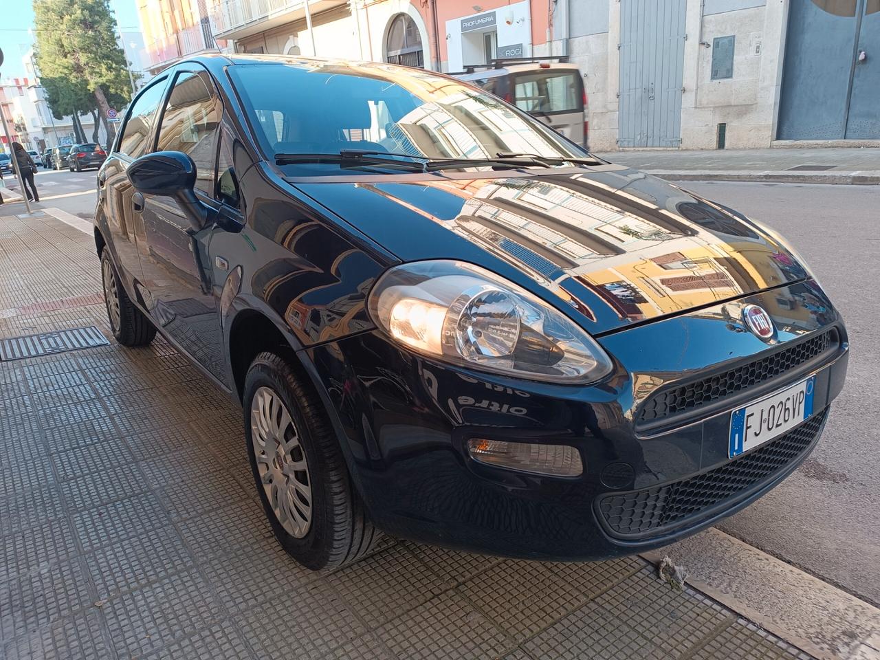 Fiat Punto 1.4 8V 5 porte Natural Power Street