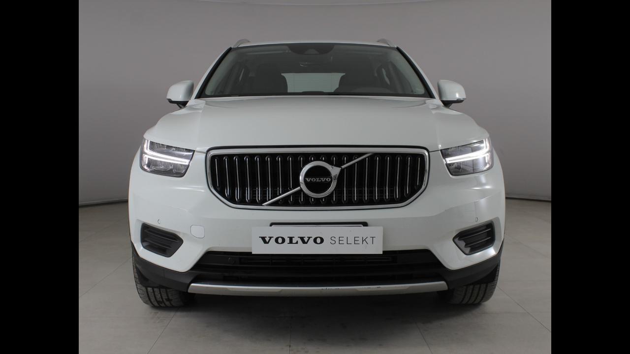 VOLVO XC40 - XC40 1.5 t5 phev Inscription Expression auto my21