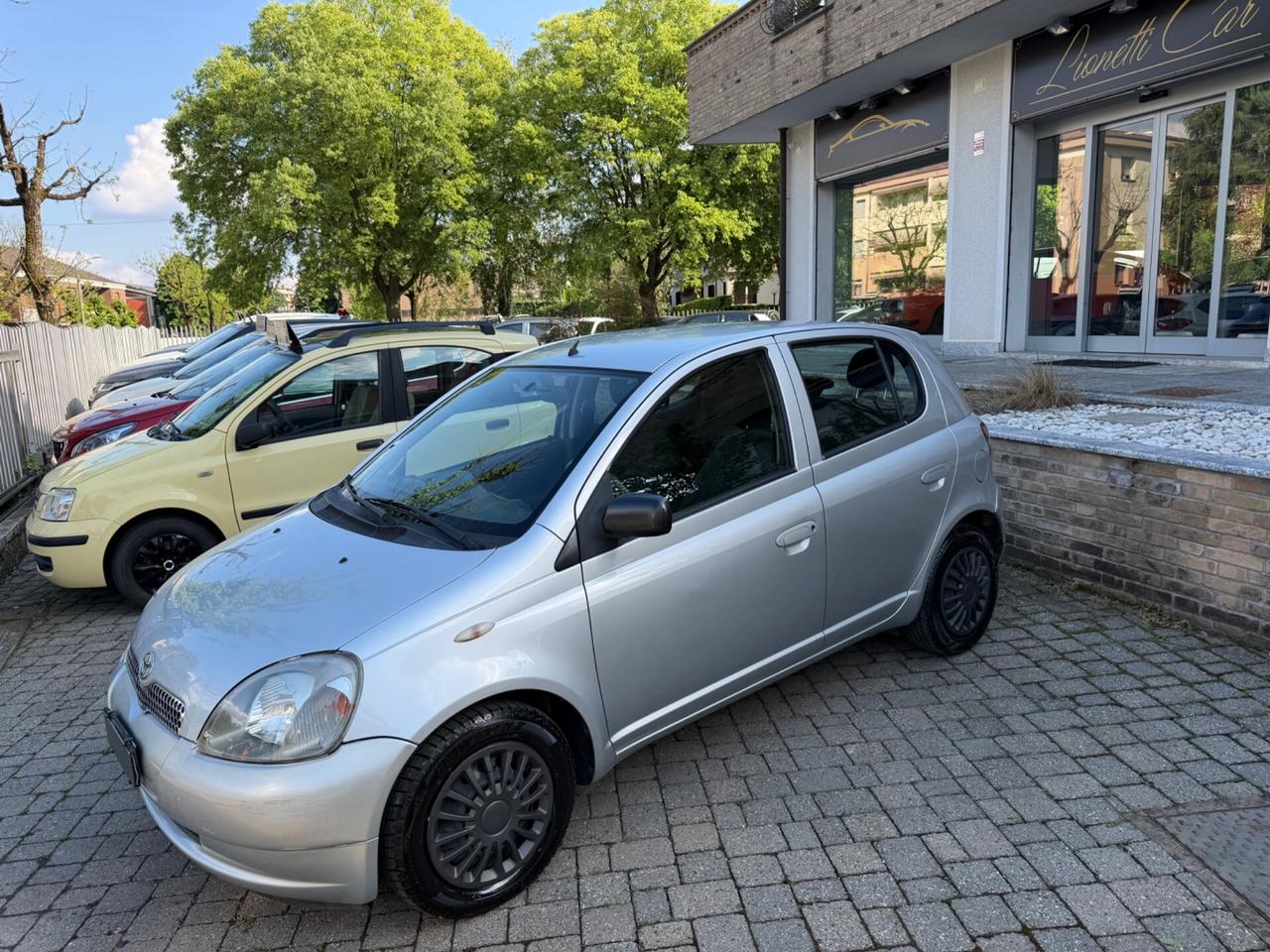Toyota Yaris 1.0i 16V cat 5 porte