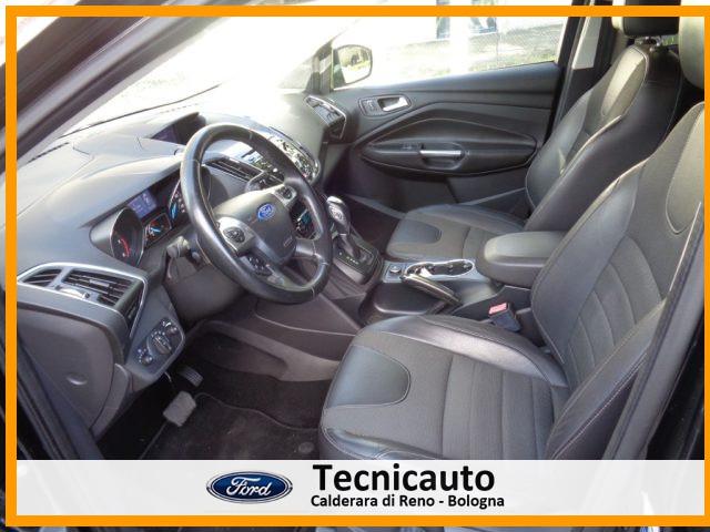 FORD Kuga 2.0 TDCI 140 CV 4WD Powershift Titanium