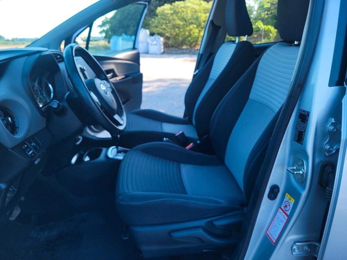 Toyota Yaris 1.5 Hybrid 5 porte Active