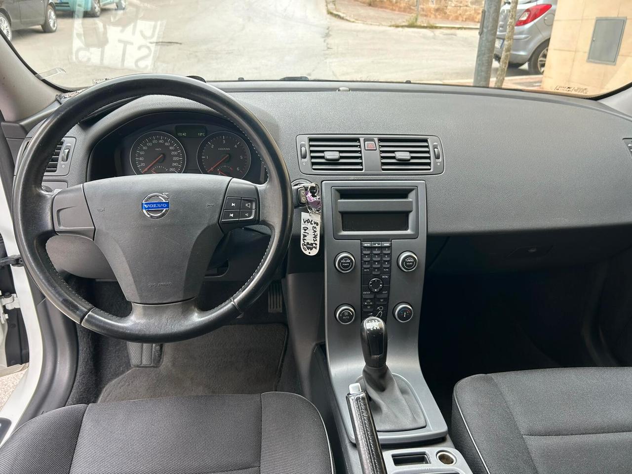 Volvo V50 1.6 D 2010