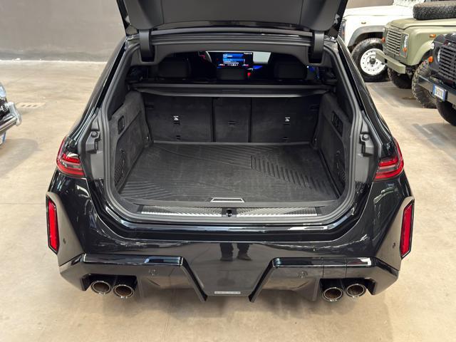 BMW M5 Touring * FULL OPTIONAL / IVA ESPOSTA*
