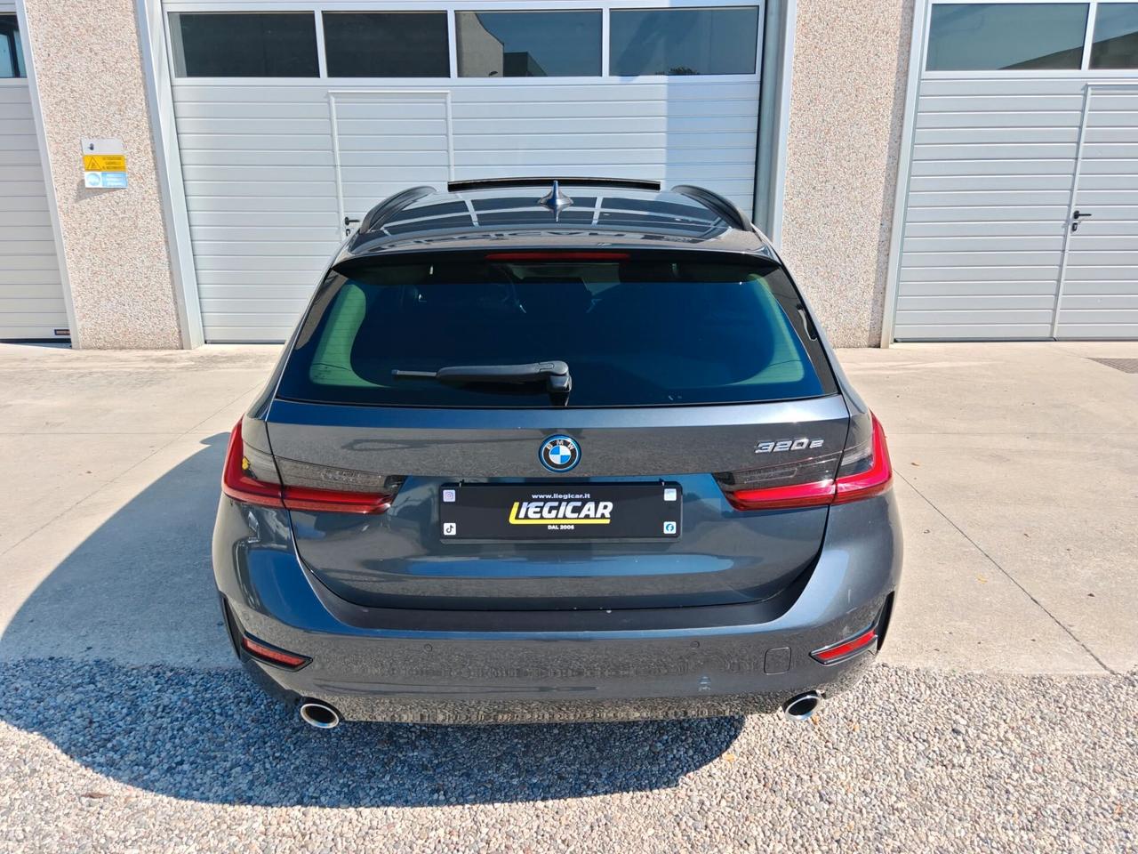 BMW 320E BENZINA ELETTRICA TETTO LASER UNIPROPRIETARIO GARANZIA