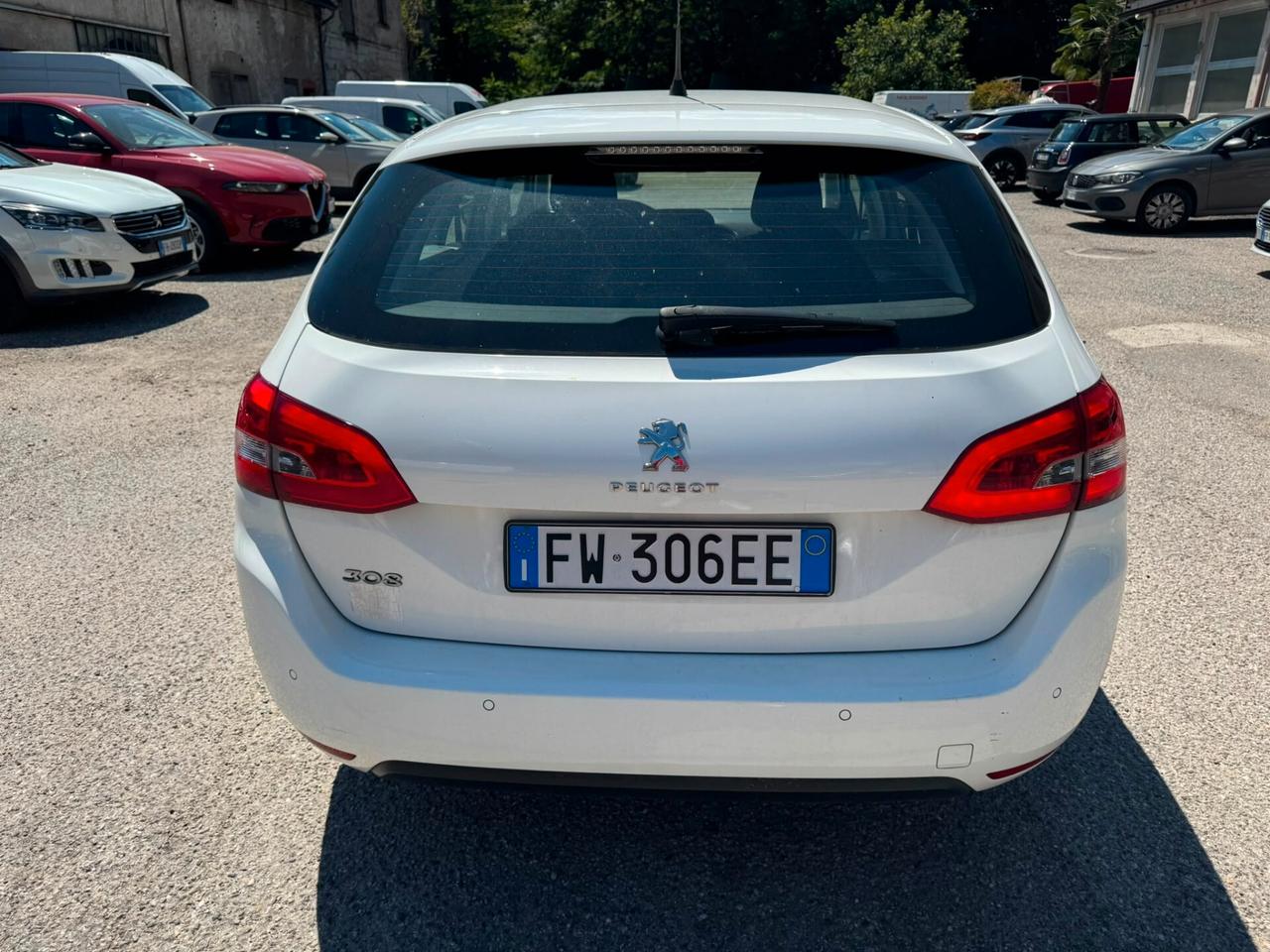 Peugeot 308 BlueHDi 100 S&S SW Business