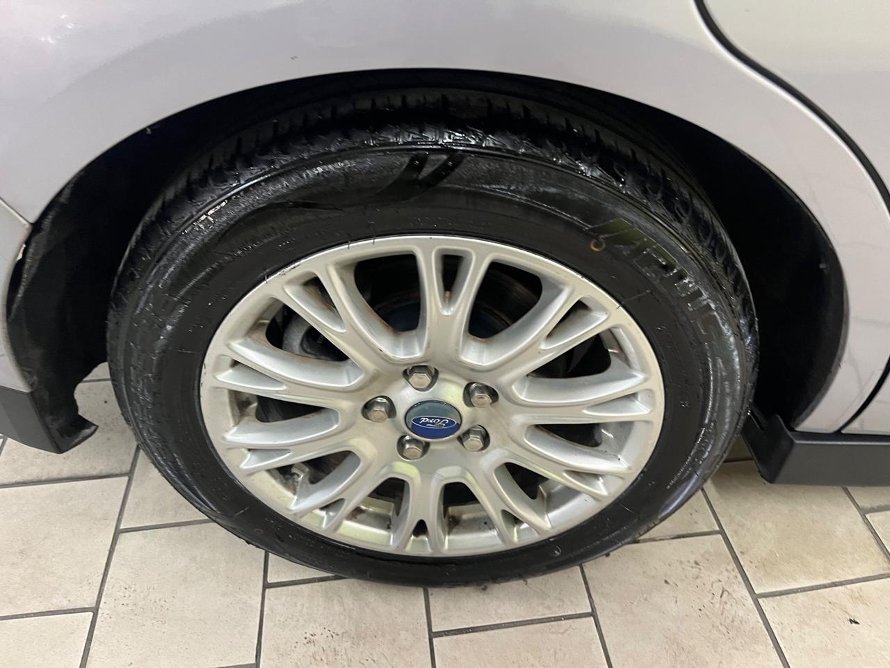 Ford C-Max 1.6 TDCi 115CV Titanium nav/sen