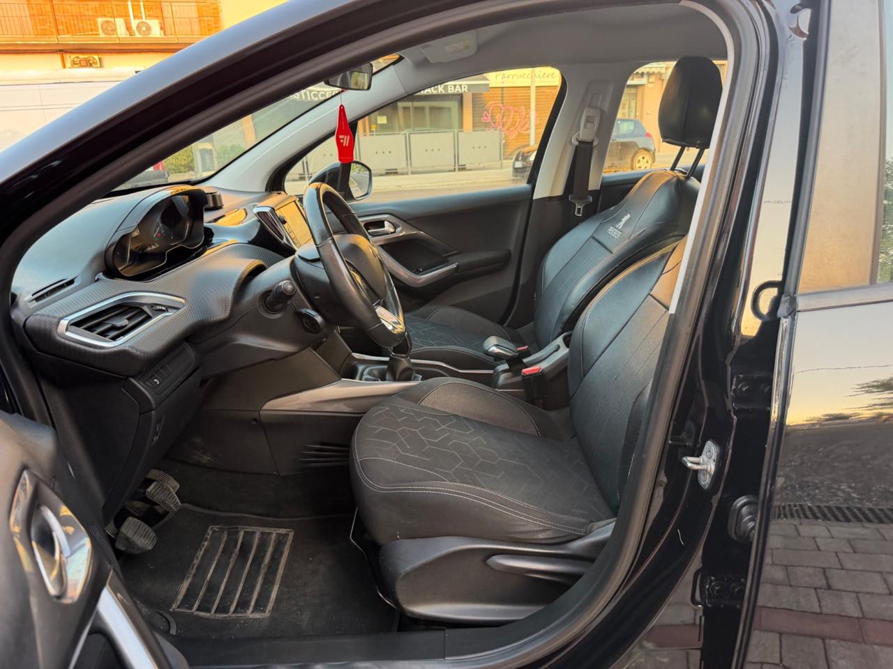 Peugeot 2008 PureTech 82 Allure