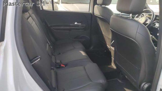 MERCEDES-BENZ GLB 200 GLB 200 Business Extra auto tg : GM043EV