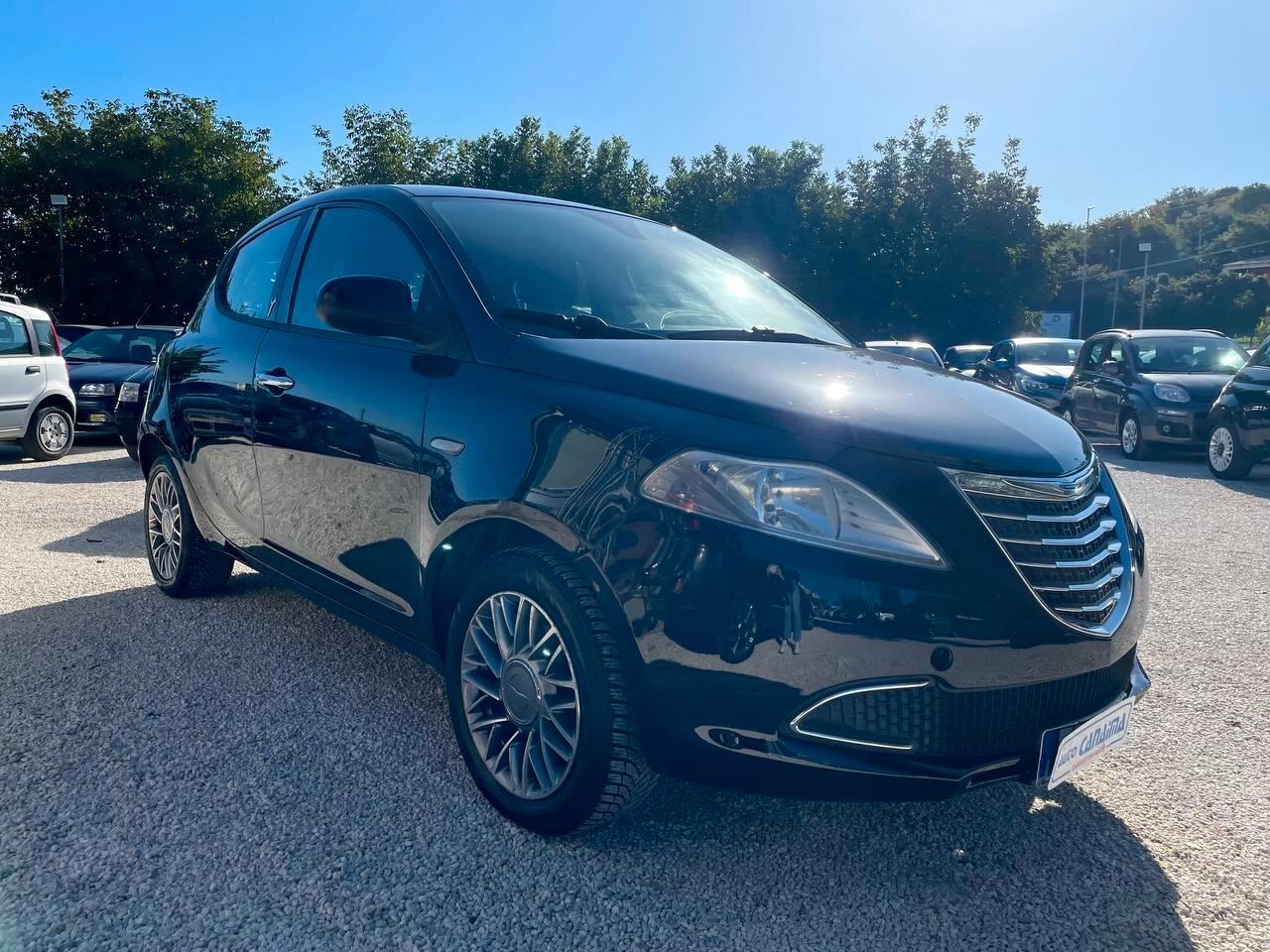 LANCIA YPSILON 1.2 B - 2013