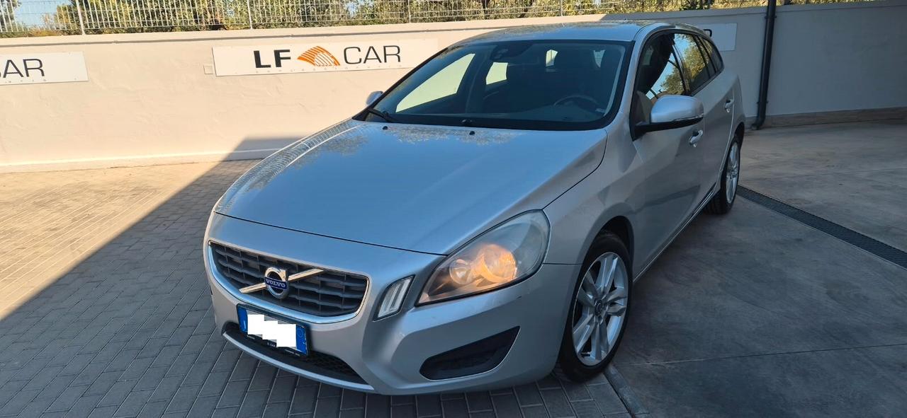 Volvo V60 1.6 hdi 115 cv