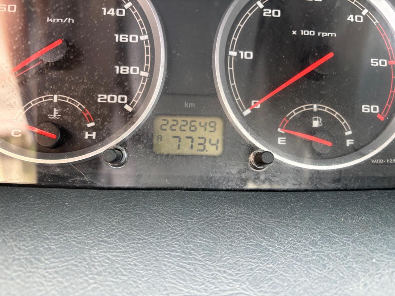 Tata Xenon 2.2 Dicor 4x2 cassone Lungo