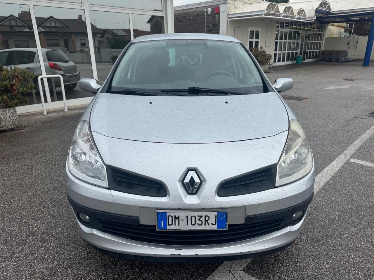 Renault Clio Storia 1.2 5 porte GPL Confort