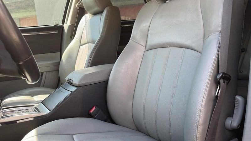 Chrysler 300 C 3.0 V6 CRD cat DPF Sedan