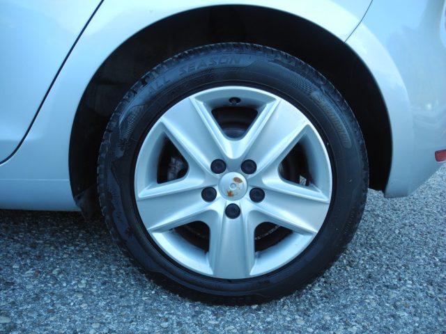 VOLKSWAGEN Golf 1.2 TSI 105cv 5p. Comfortline - OK NEOPATENTATI