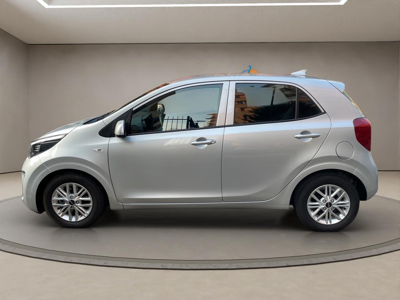 Kia Picanto AUTOMATICA - NEOPATENTATI