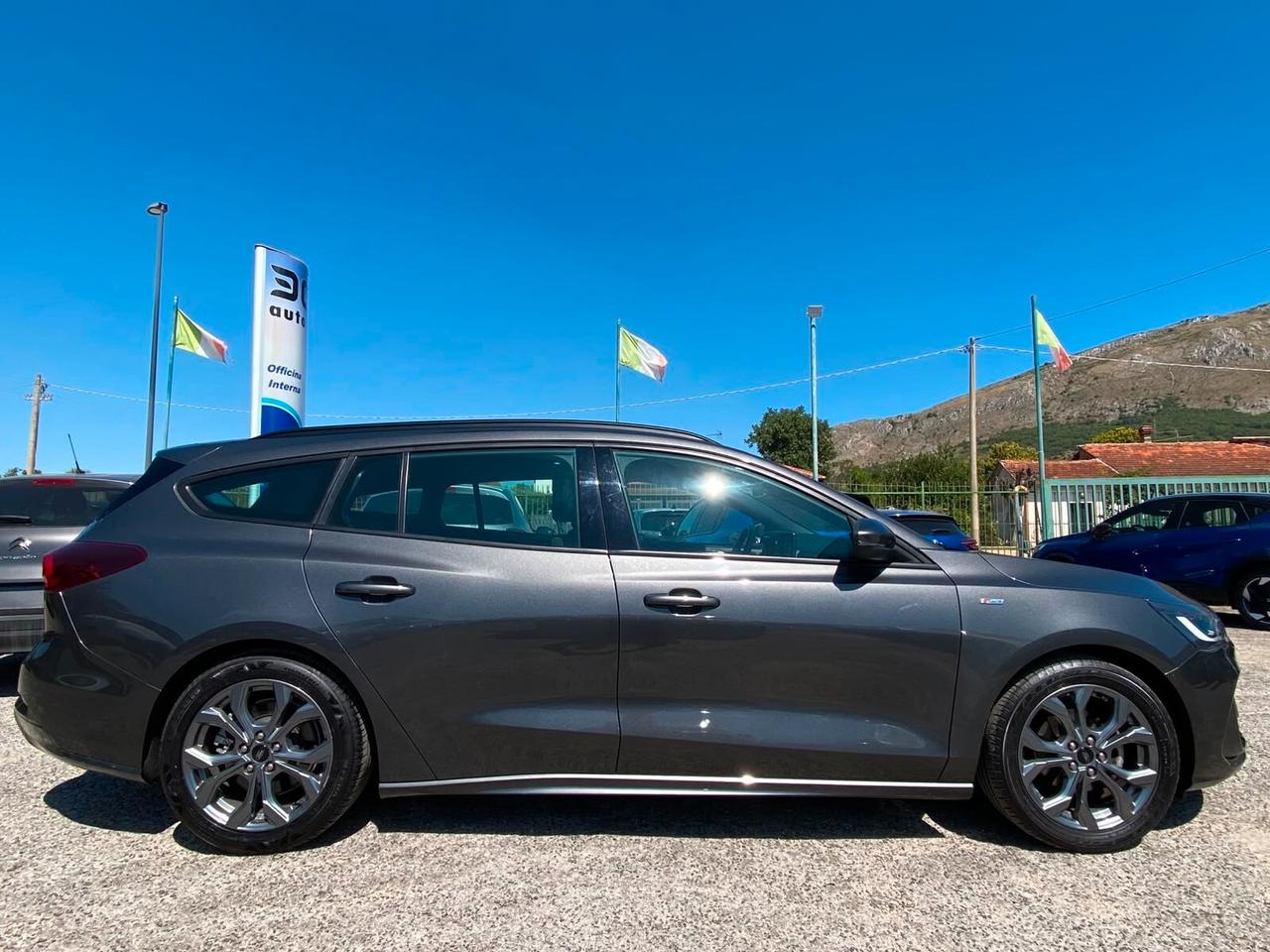 Ford Focus 1.5 EcoBlue 115 CV automatico SW ST-Line