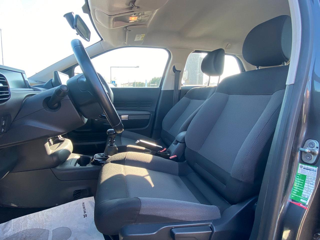 Citroen C4 Cactus BlueHDi 100 S&S Shine Pack