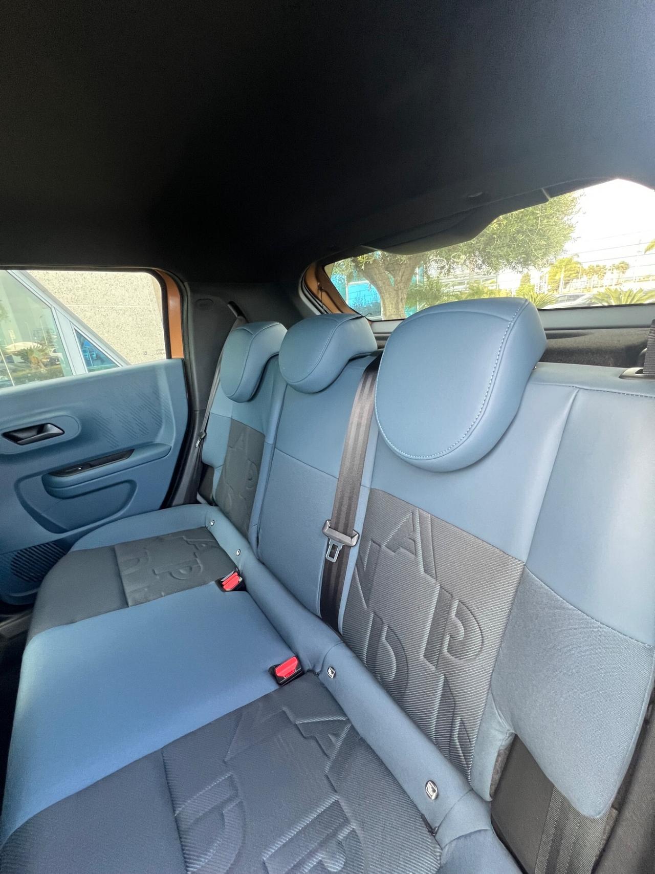 Fiat Grande Panda 1.2 Hybrid 110 CV S&S Icon Anticipo €7.700 Noleggio no Scoring