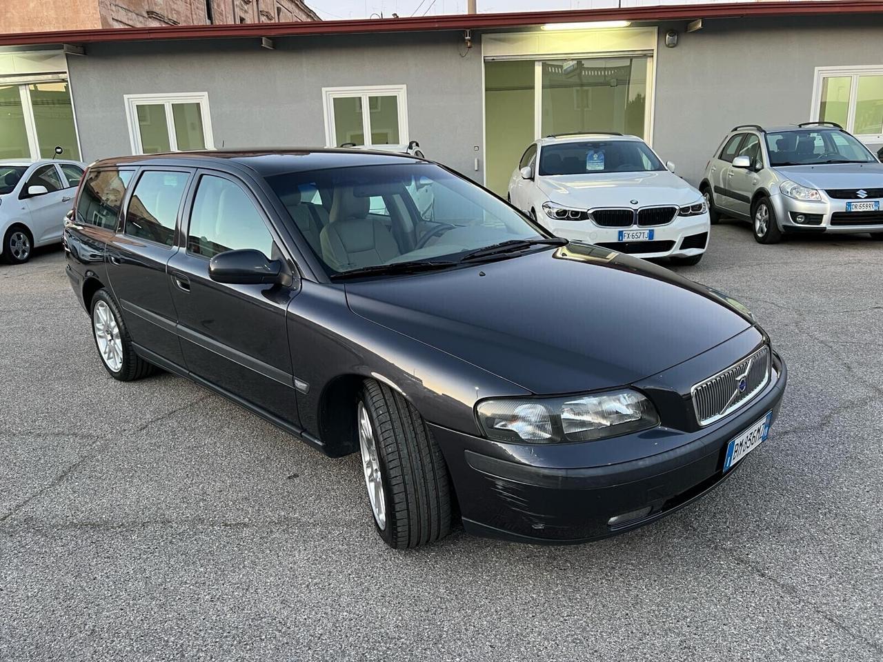 VOLVO T5 V 70