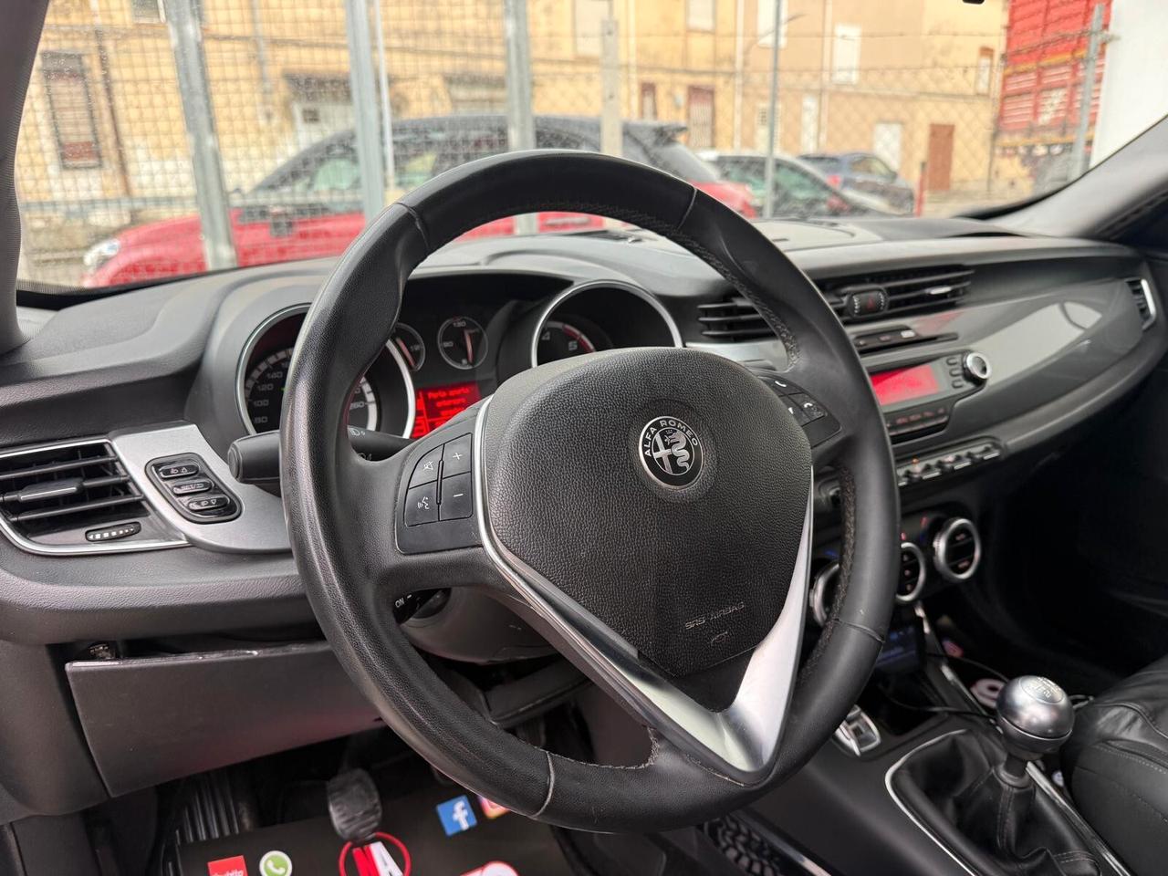 Alfa Romeo Giulietta 1.6 JTDm-2 105 CV Exclusive
