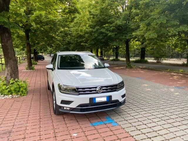 Volkswagen Tiguan 2.0 TDI SCR DSG 4MOTION Advanced BMT